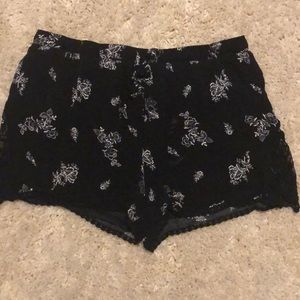 Lace trimmed short